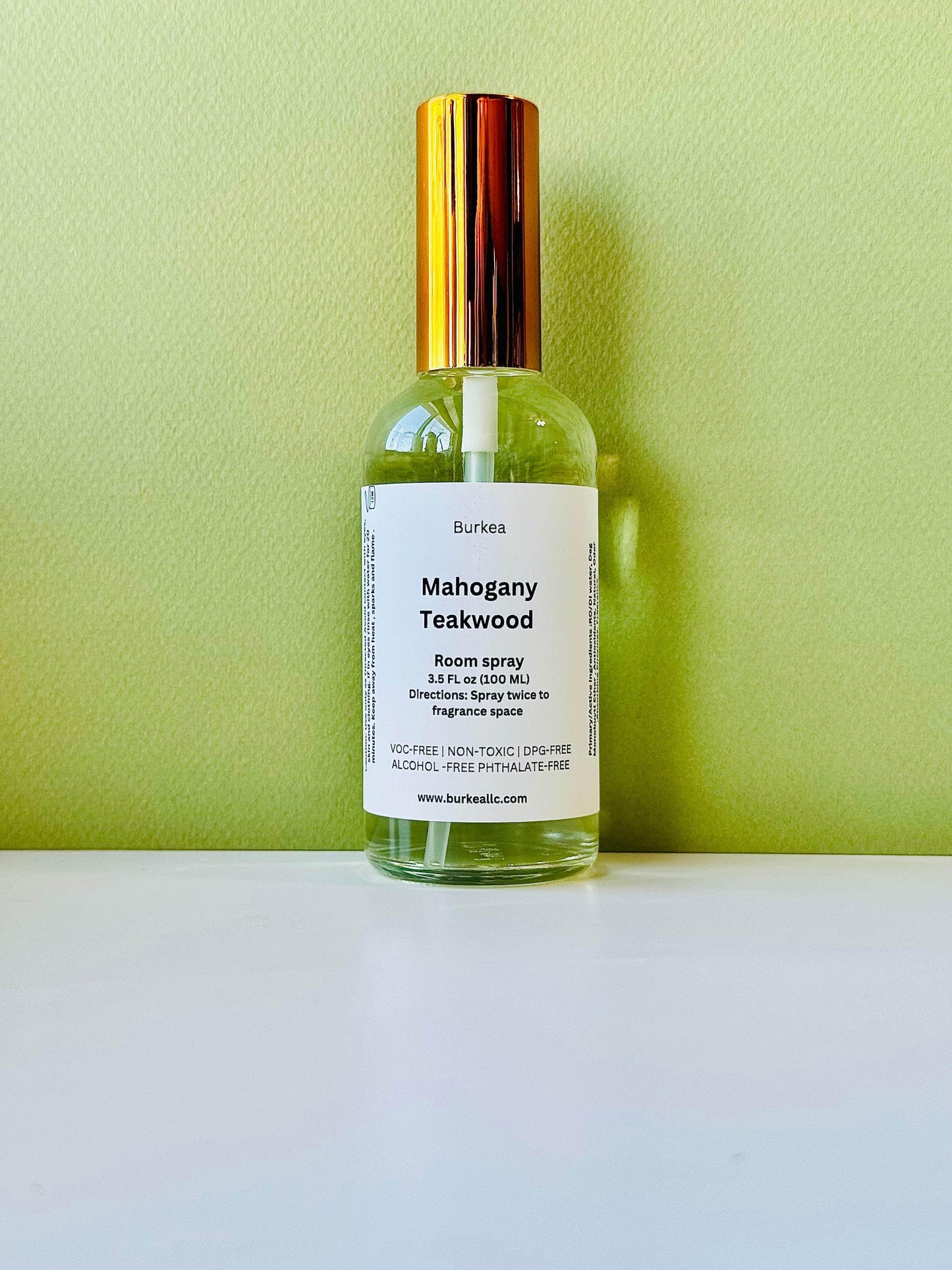 Mahogany Teakwood Room Spray 3.5 fl oz - BURKEA LLC