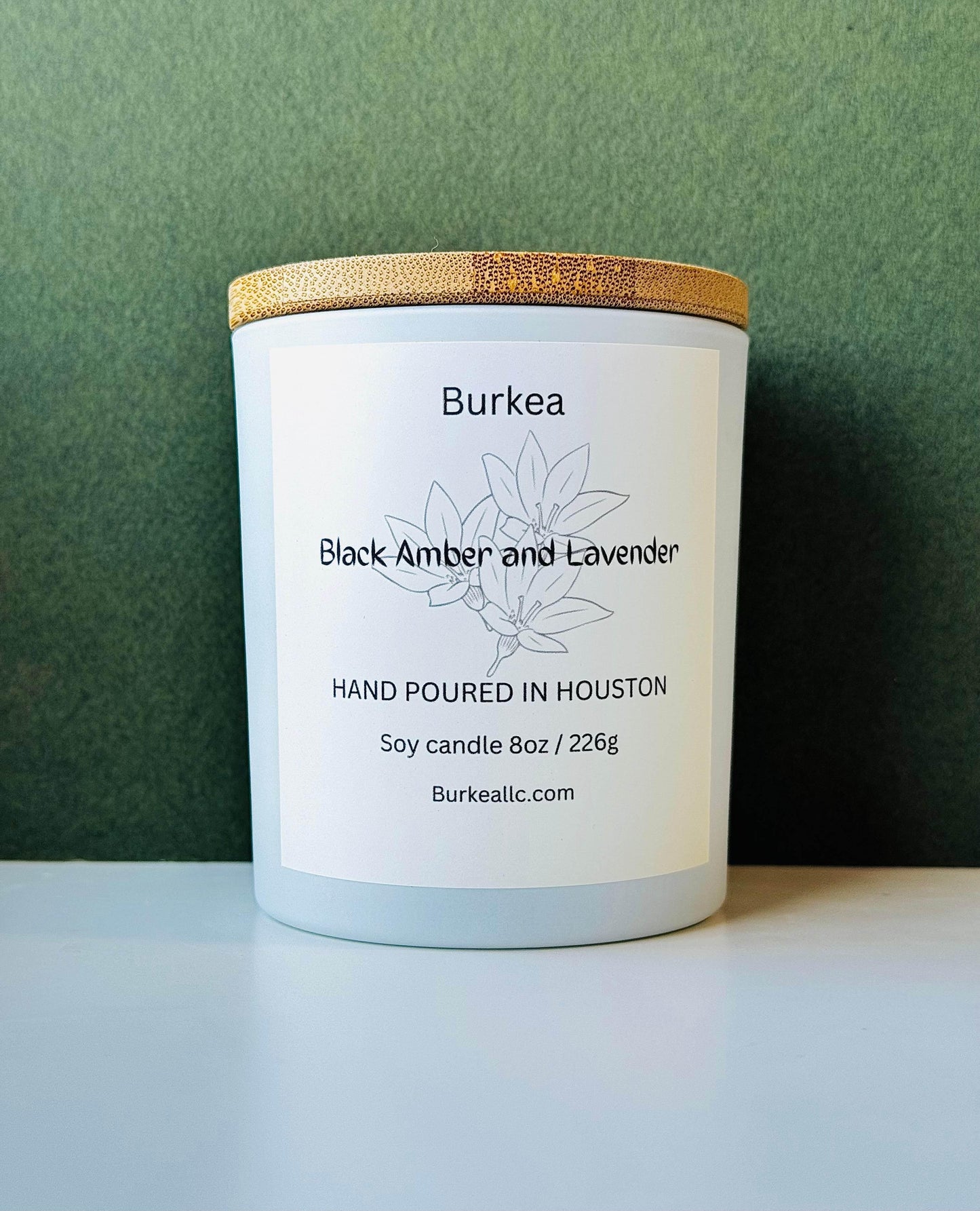 Black Amber & Lavender 8oz Soy candle - BURKEA LLC