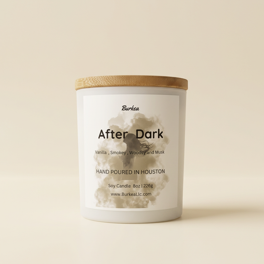 After Dark con tapa sobre fondo marfil